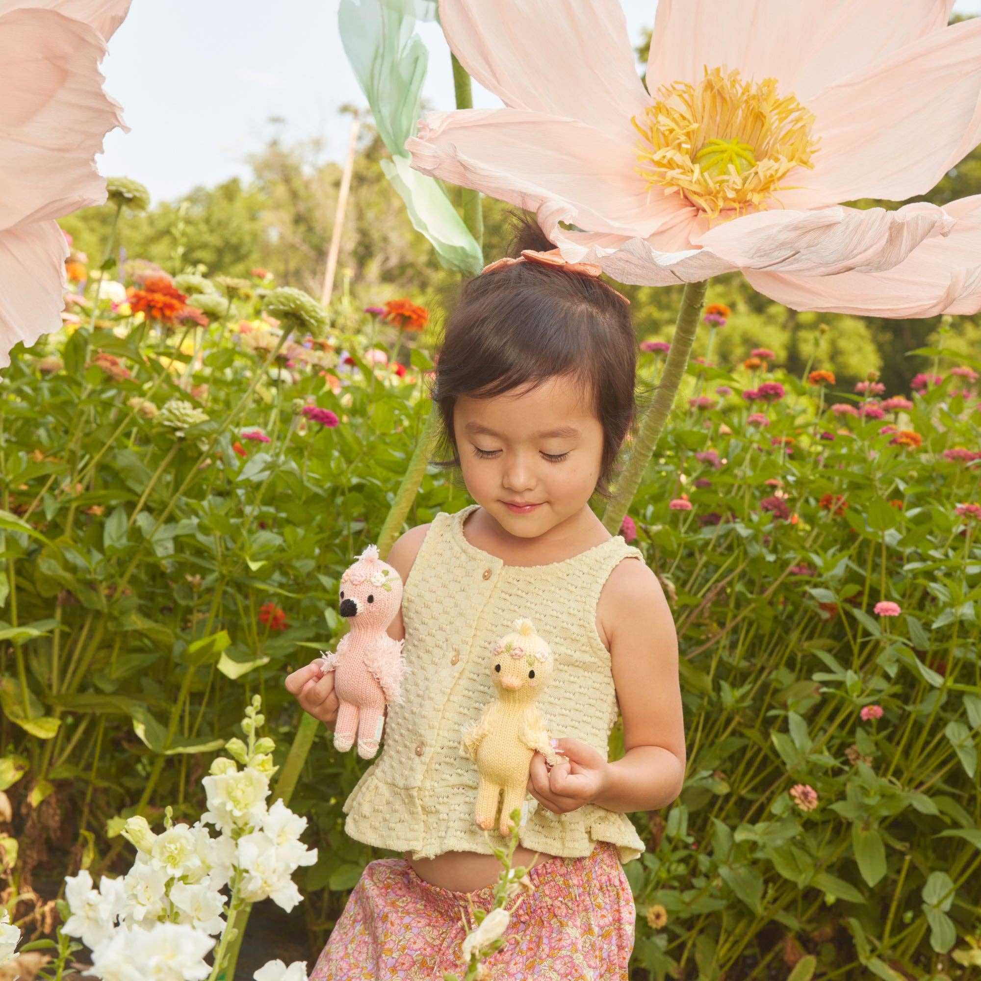 Tiny Flora the duckling (white)