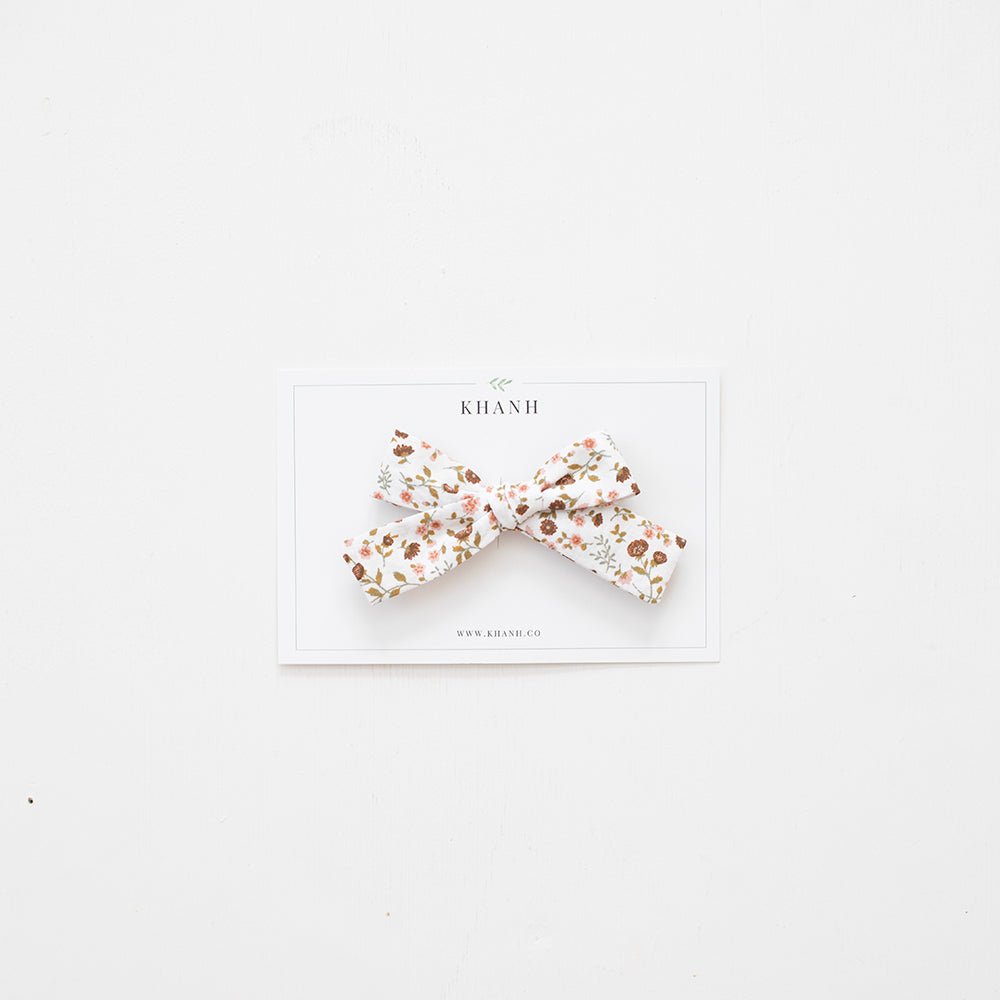 Vintage Floral Rose | Medium Hand Tied Bow