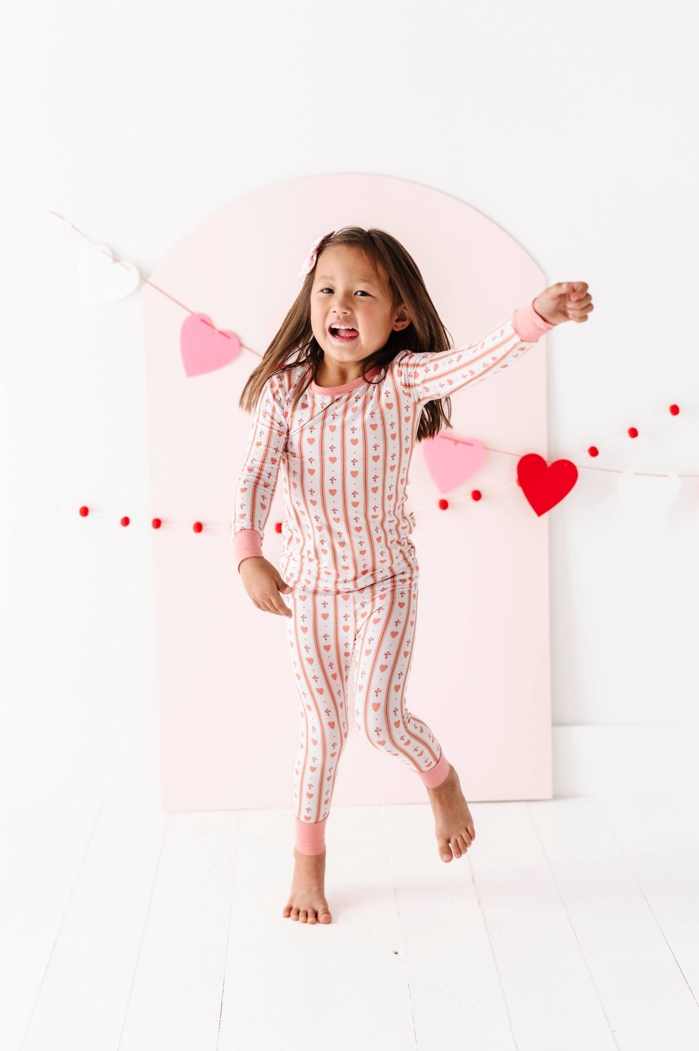 Vintage Hearts Bamboo Set