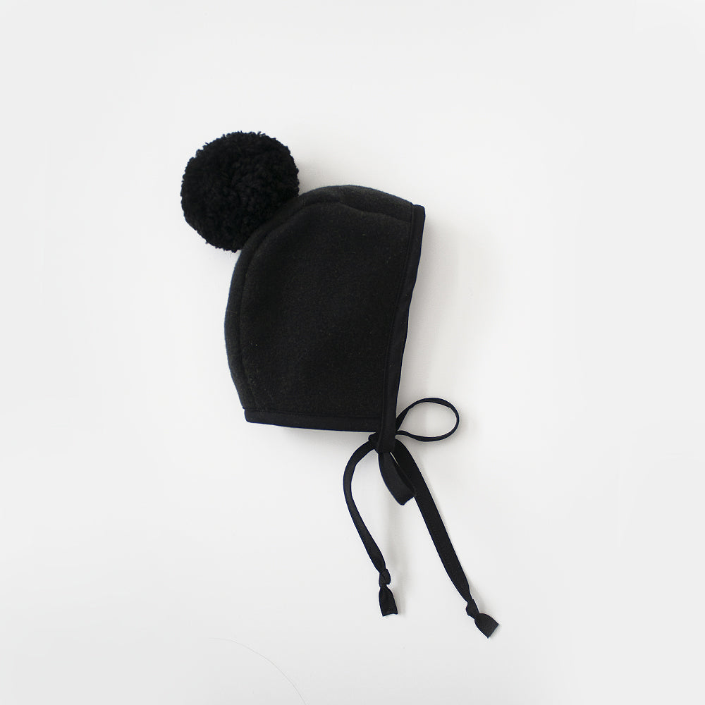 Mix & Match Fleece Bonnet in Black