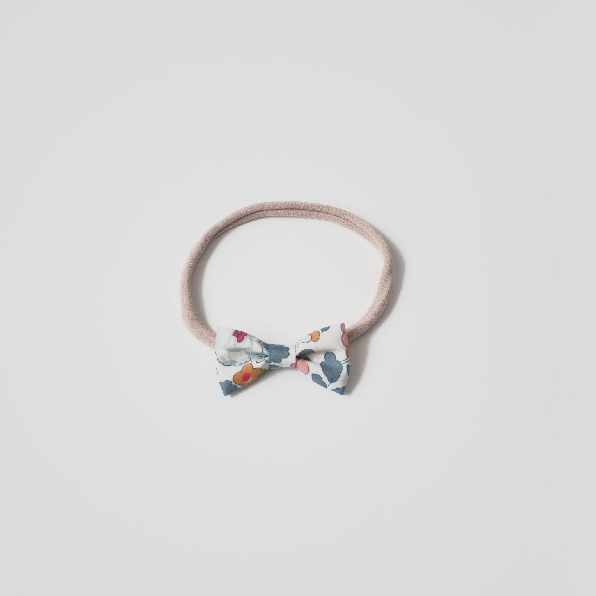 Emelia Mini Bow