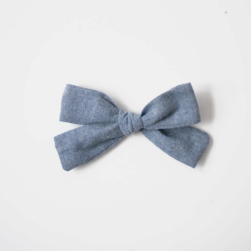 Lite Chambray | Medium Hand - tied Bow