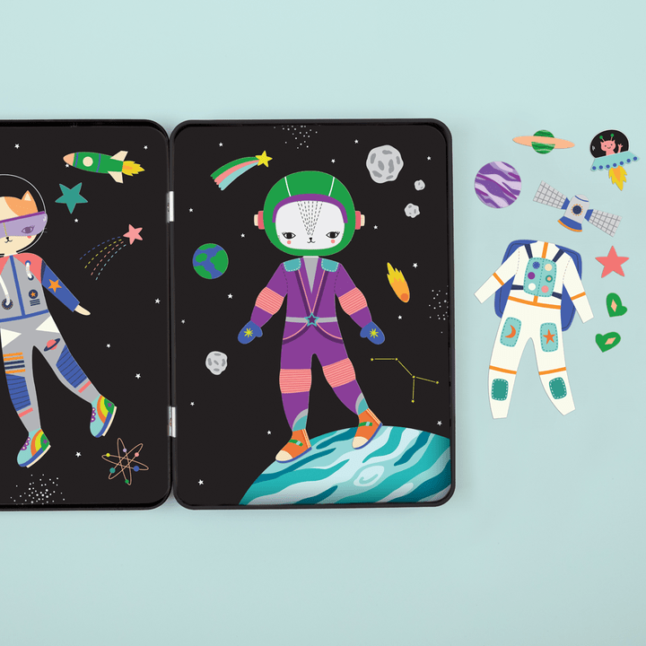Space Cat Magnetic Dress Up Tin - Khanh