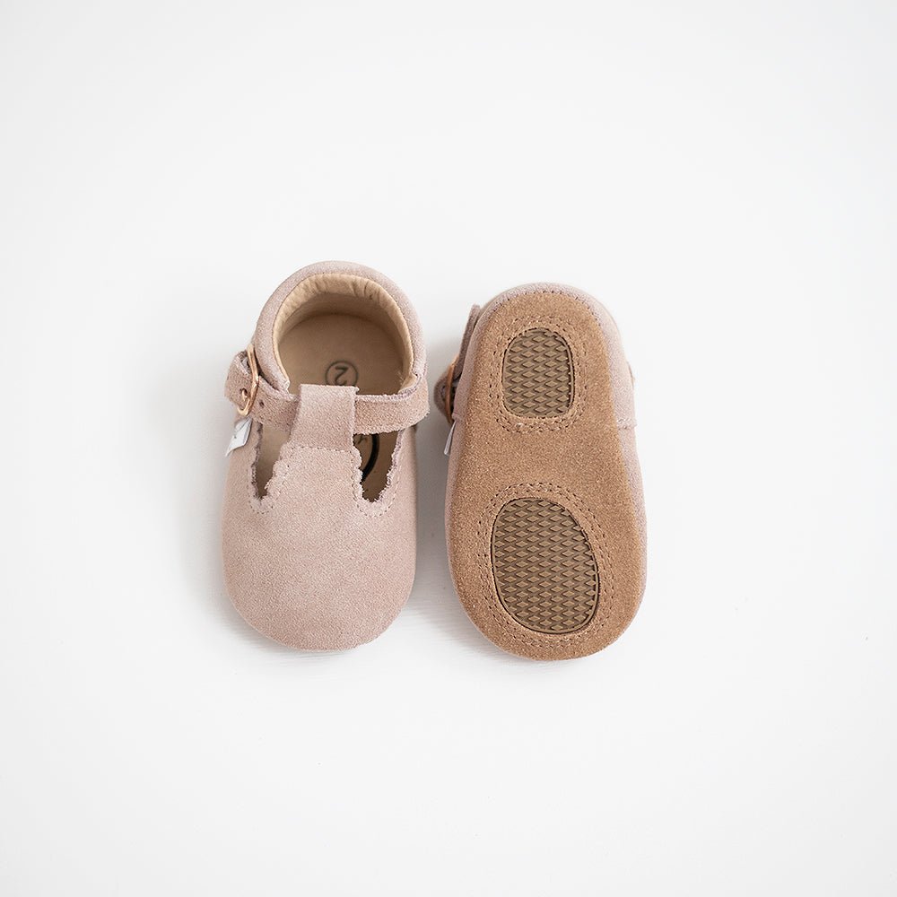 T - Bar Shoe | Tan Suede